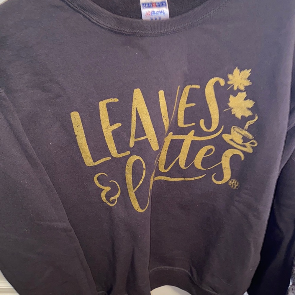 Crew neck